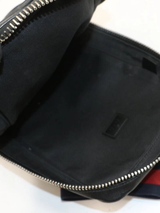 GUCCI GG Supreme Sling Backpack Belt Bag Sherry Line - Black